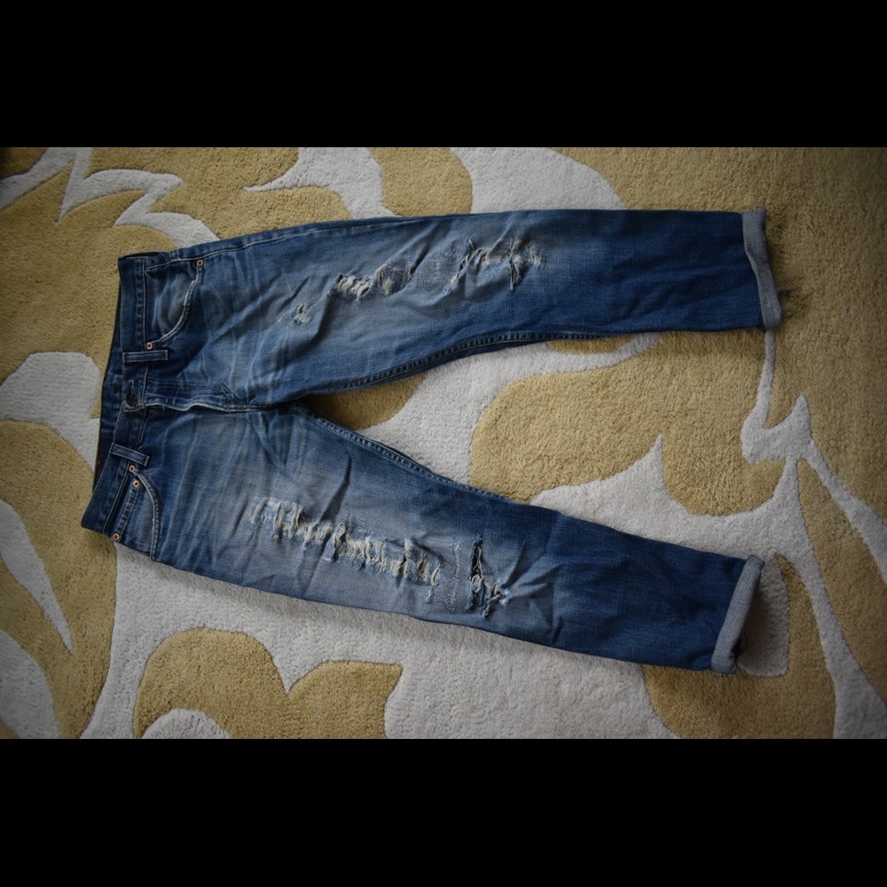 Vintage Levi’s Distressed Straight Leg Jeans